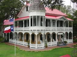 Gruene Mansion Inn Bed and Breakfast