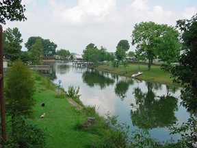 Lake Palestine Picture